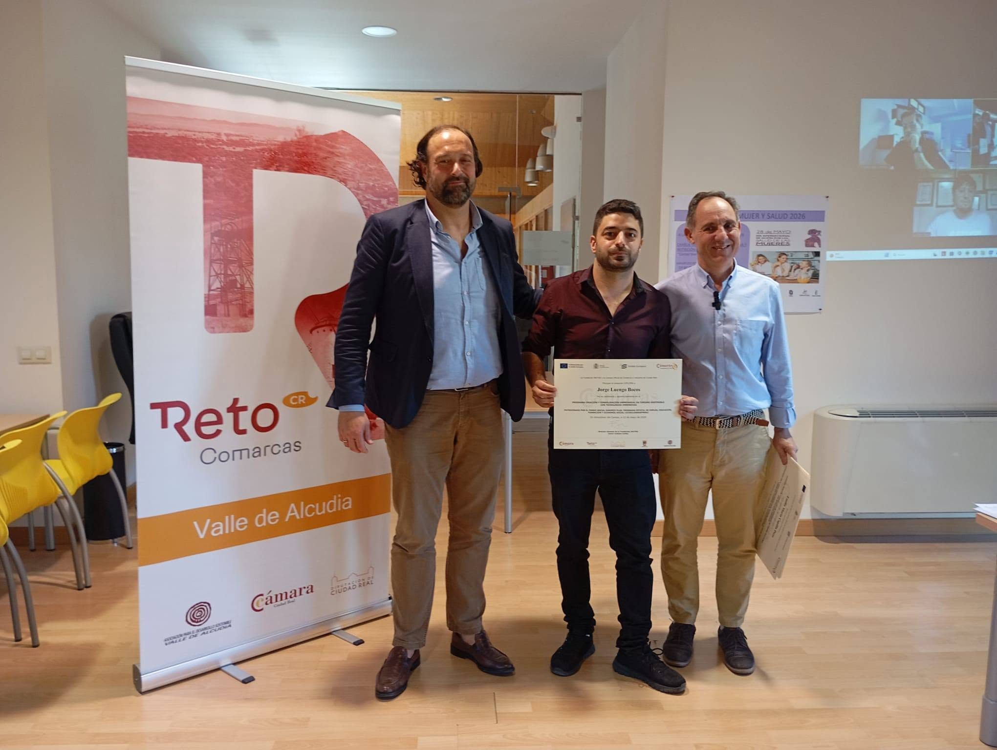 Entrega de diploma del curso Reto Comarcas